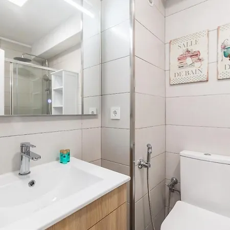 Hopstays - Musica Apartment Porto
