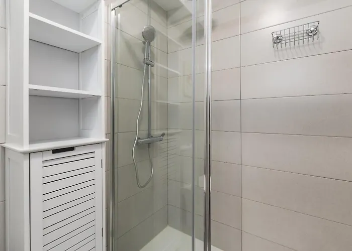 Hopstays - Musica Appartement