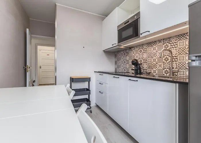 Hopstays - Musica Appartement *